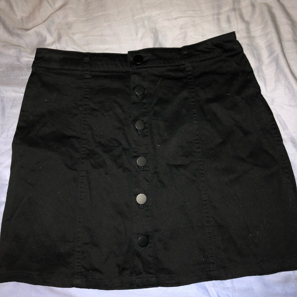 Black forever 21 mini skirt small
